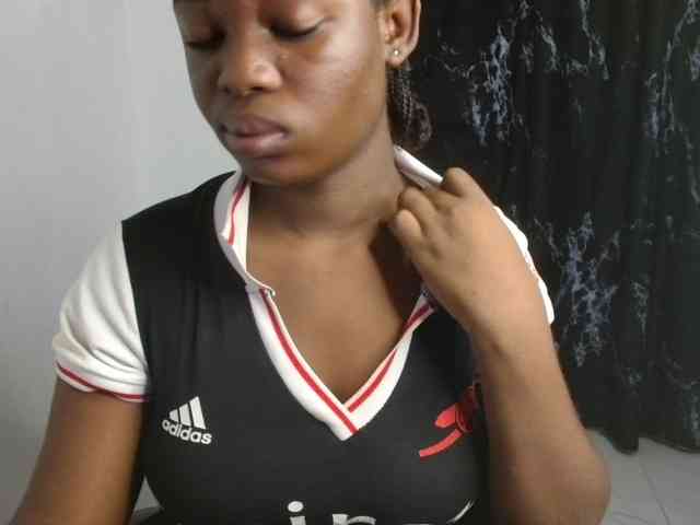 Nasty-fatpussyy webcam