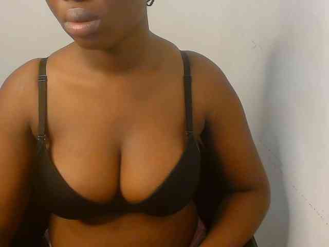 Nasty-fatpussyy webcam