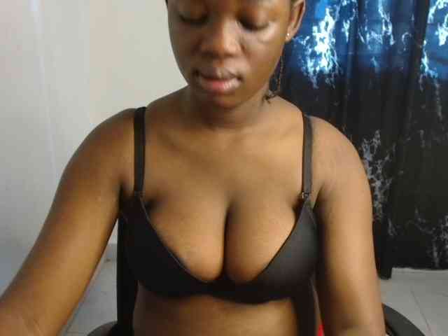 Nasty-fatpussyy webcam