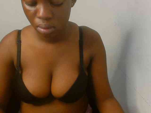 Nasty-fatpussyy webcam