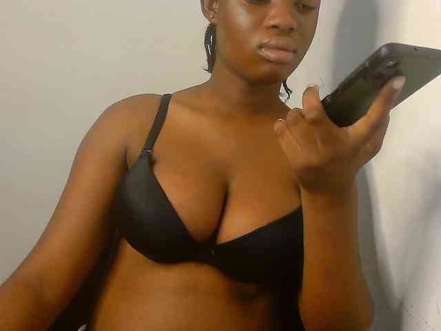 Nasty-fatpussyy webcam