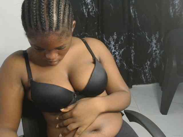 Nasty-fatpussyy