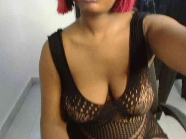 Nasty-fatpussyy webcam