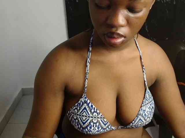 Nasty-fatpussyy webcam