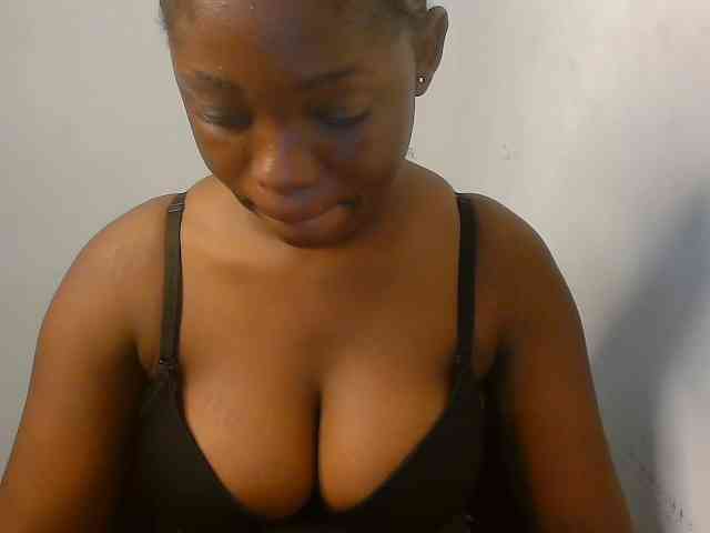 Nasty-fatpussyy webcam