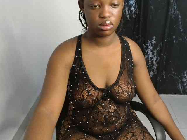 Nasty-fatpussyy