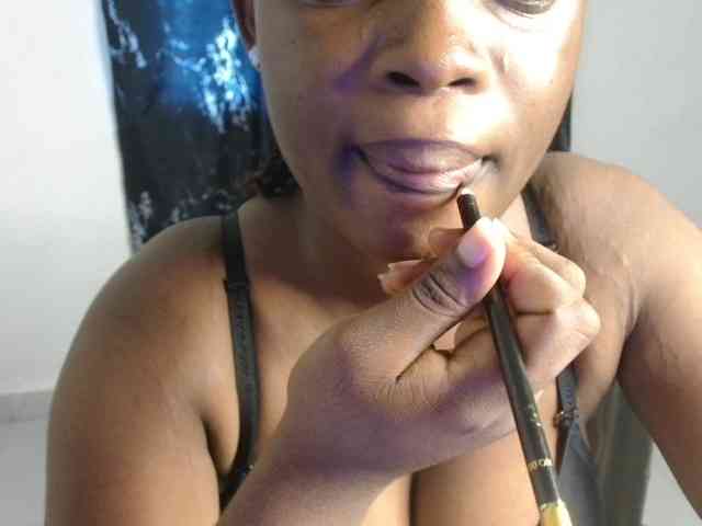 Creamy-blueberry webcam