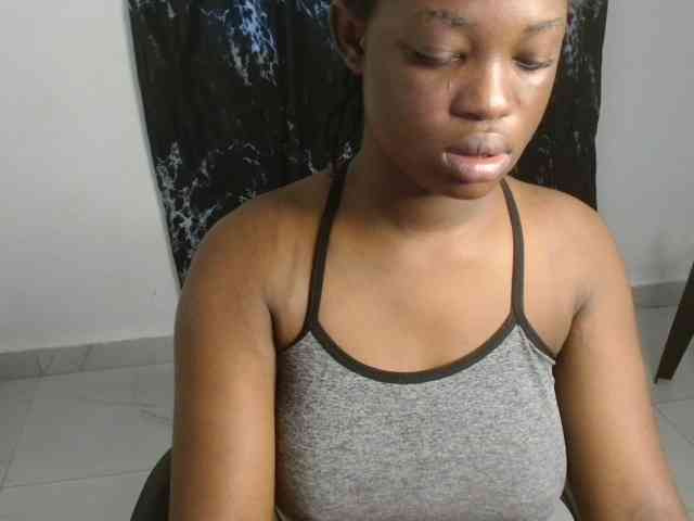 Creamy-blueberry webcam