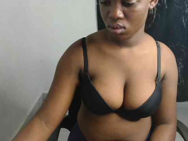 Nasty-fatpussyy webcam