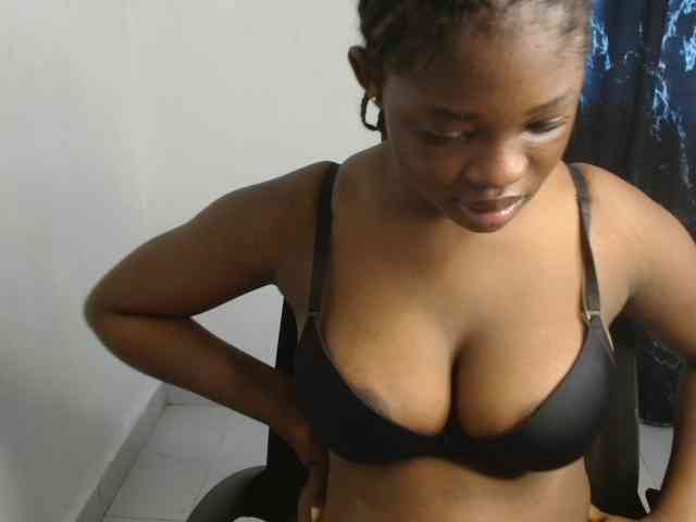 Nasty-fatpussyy webcam