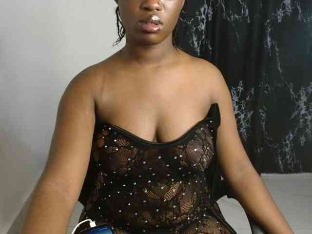 Nasty-fatpussyy webcam