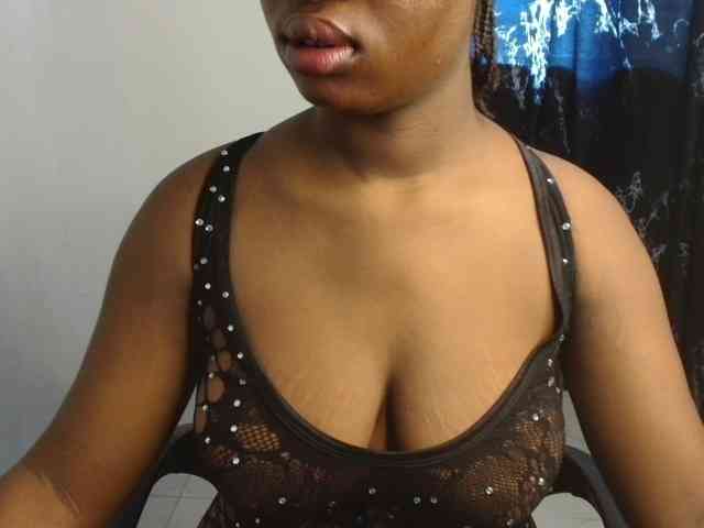 Nasty-fatpussyy webcam