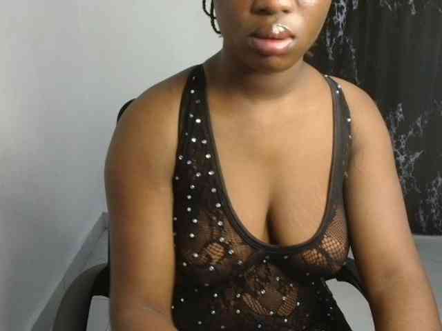 Nasty-fatpussyy webcam