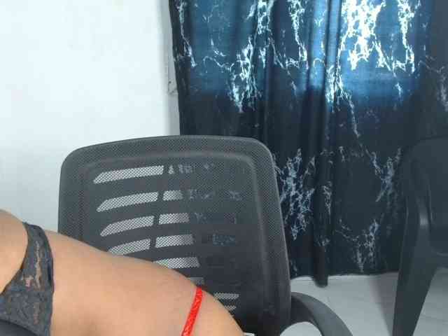 Nasty-fatpussyy webcam