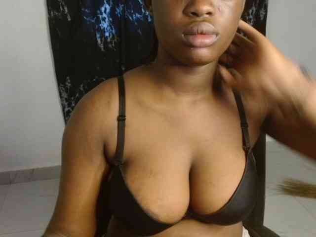 Creamy-blueberry webcam