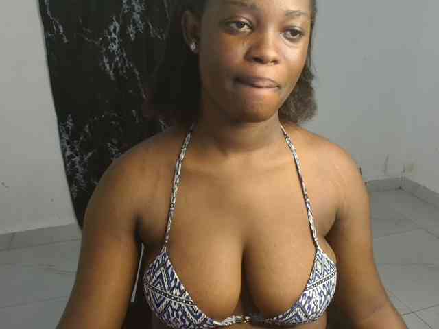 Nasty-fatpussyy