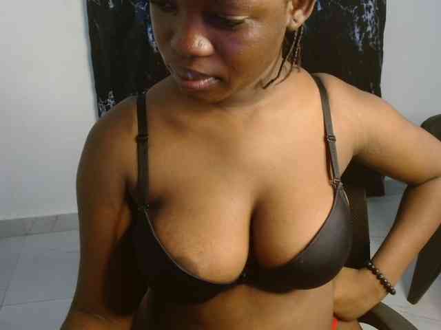 Creamy-blueberry webcam