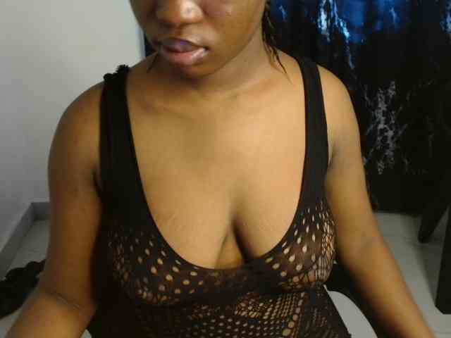 Nasty-fatpussyy