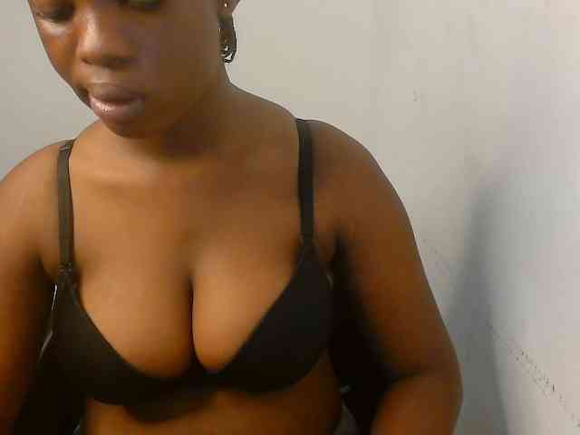 Nasty-fatpussyy webcam