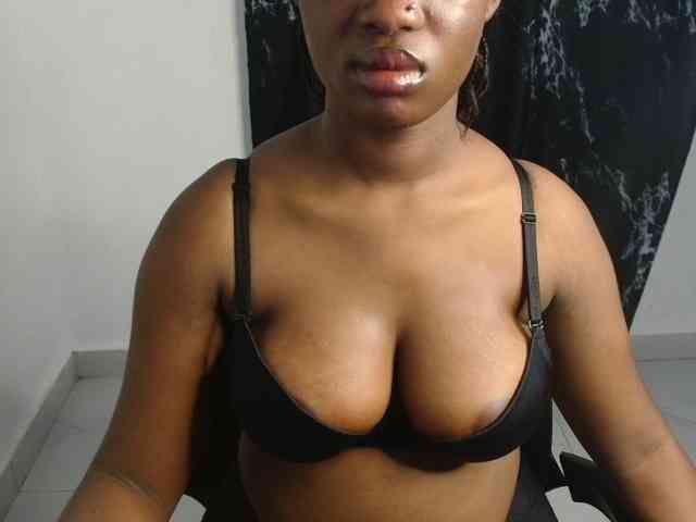 Nasty-fatpussyy webcam