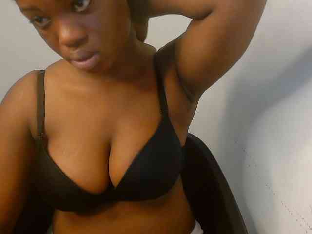 Nasty-fatpussyy webcam