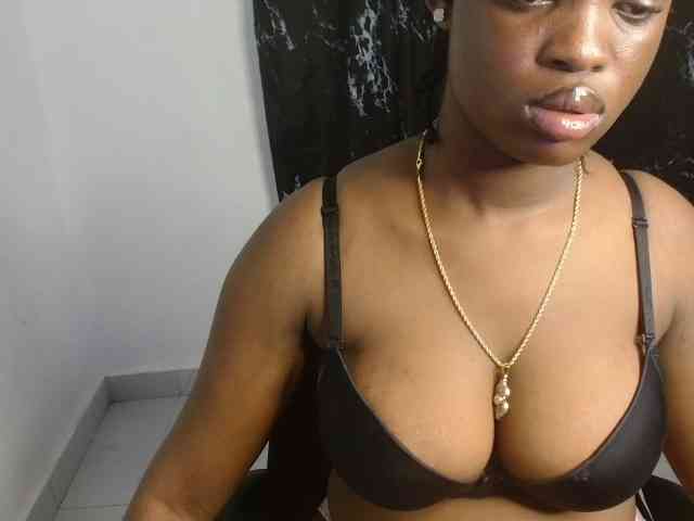 Creamy-blueberry webcam
