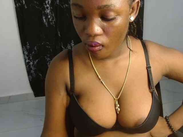Nasty-fatpussyy