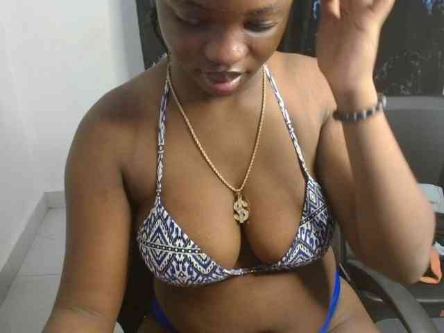 Nasty-fatpussyy