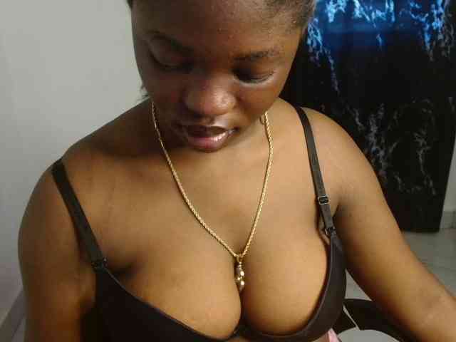 Creamy-blueberry webcam