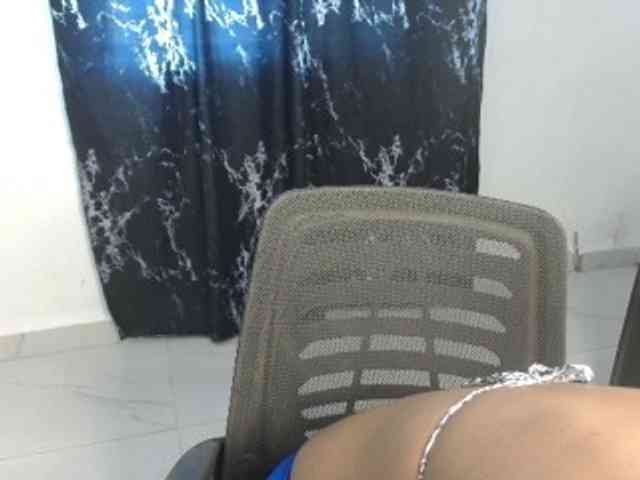 Nasty-fatpussyy