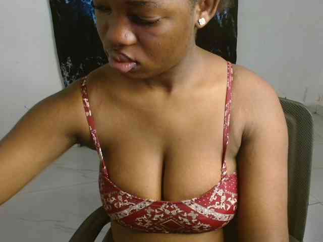 Nasty-fatpussyy