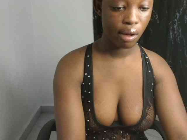 Nasty-fatpussyy webcam