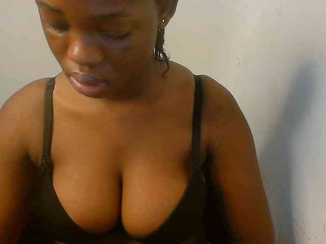 Nasty-fatpussyy webcam