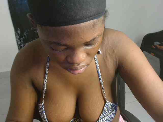 Creamy-blueberry webcam