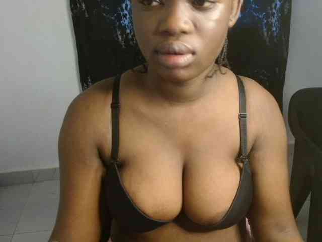 Creamy-blueberry webcam
