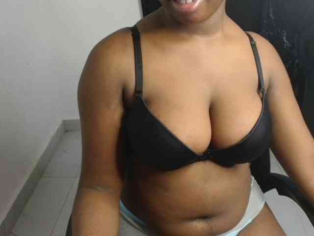 Nasty-fatpussyy