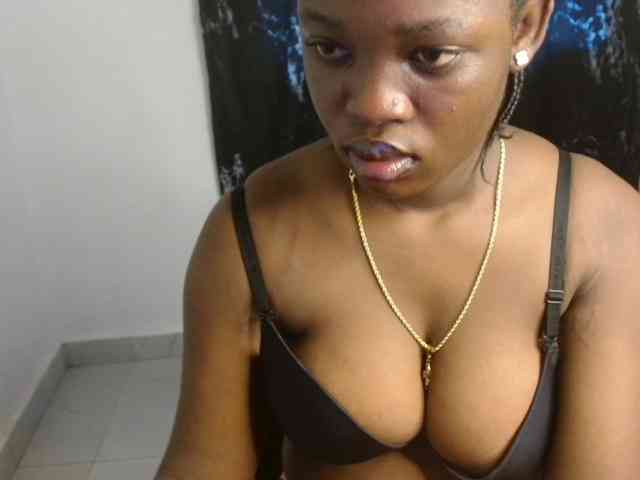Creamy-blueberry webcam