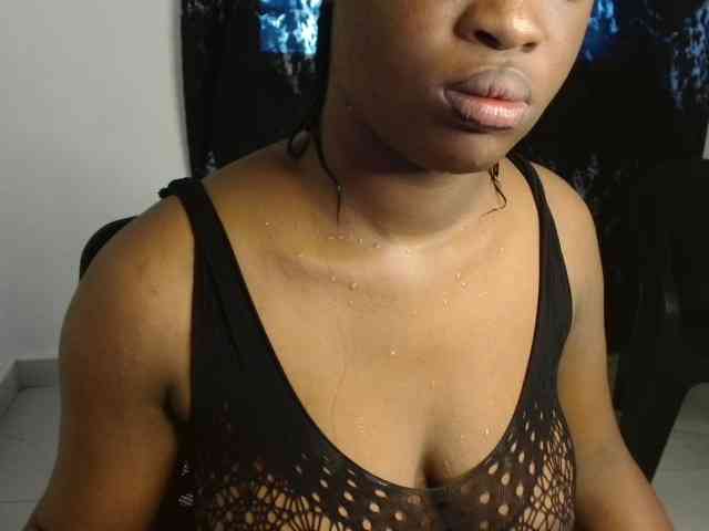 Nasty-fatpussyy webcam