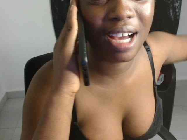 Nasty-fatpussyy webcam