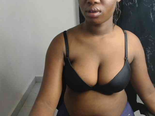 Nasty-fatpussyy