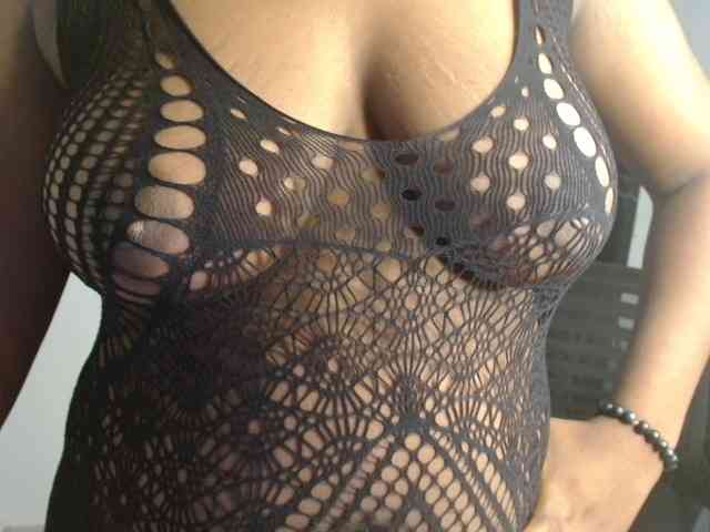 Creamy-blueberry webcam