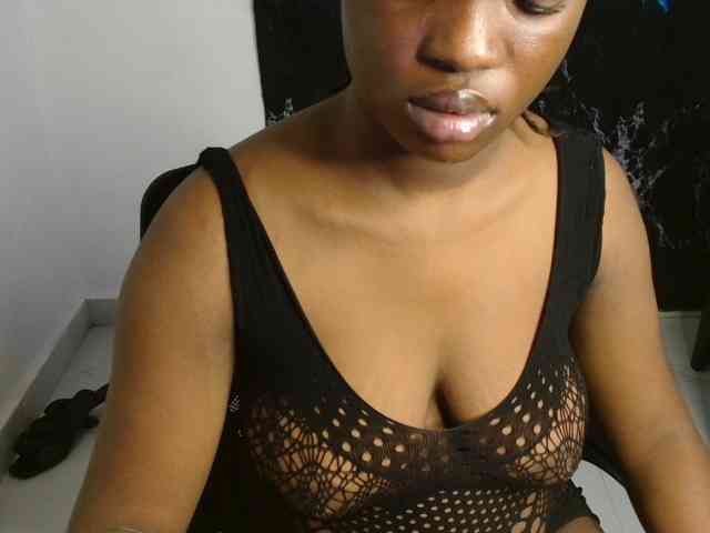 Nasty-fatpussyy webcam