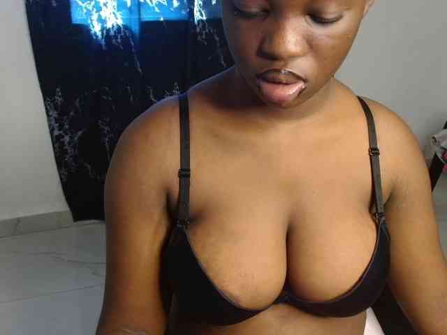 Creamy-blueberry webcam