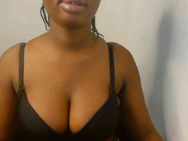 Nasty-fatpussyy webcam