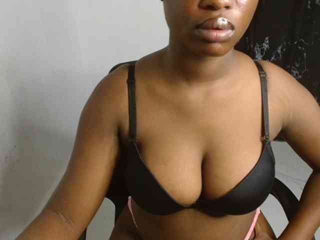 Nasty-fatpussyy webcam