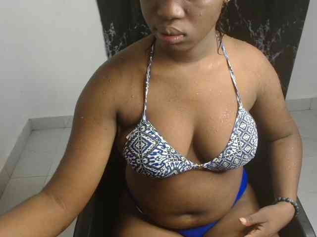 Creamy-blueberry webcam