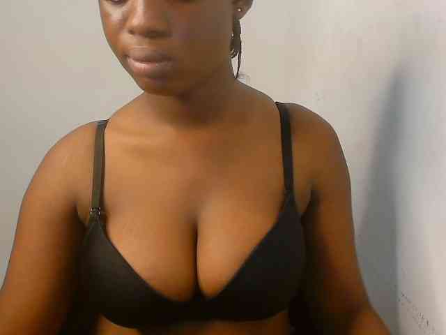 Nasty-fatpussyy webcam