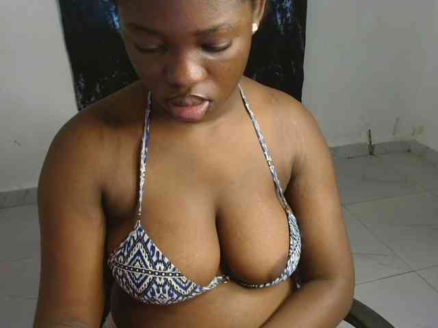 Nasty-fatpussyy
