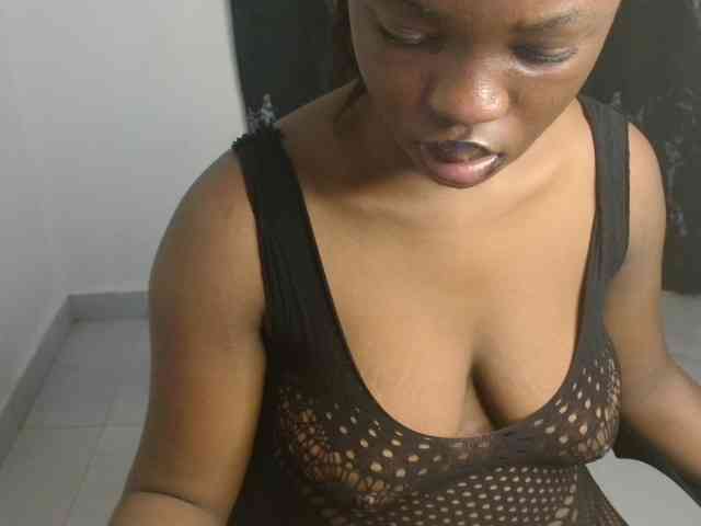 Creamy-blueberry webcam