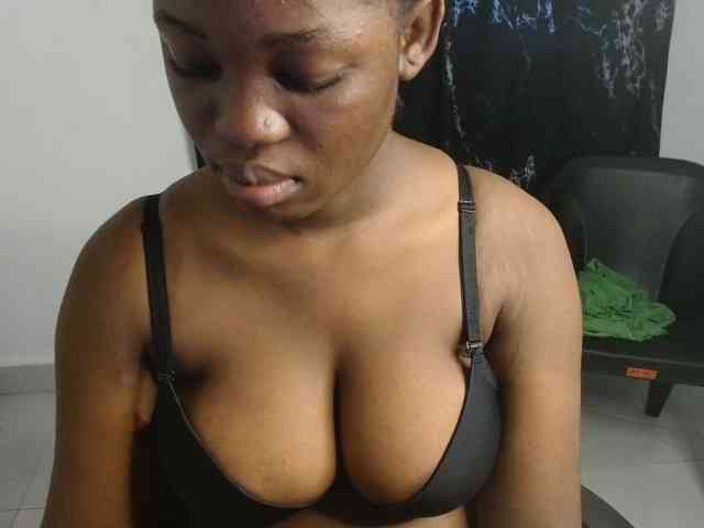 Nasty-fatpussyy webcam